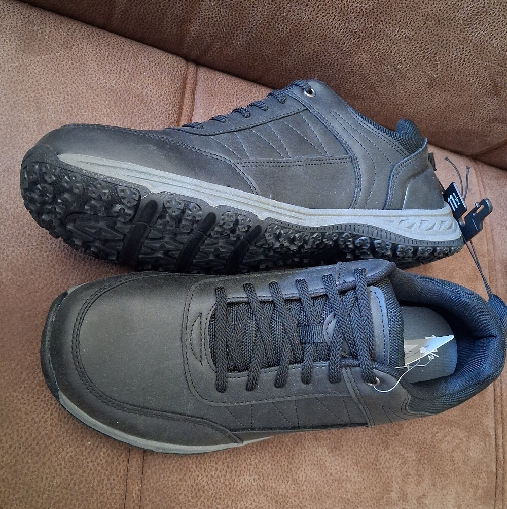 George Garret 2.0 Men's Black Athletic Shoes Size 11 1/2